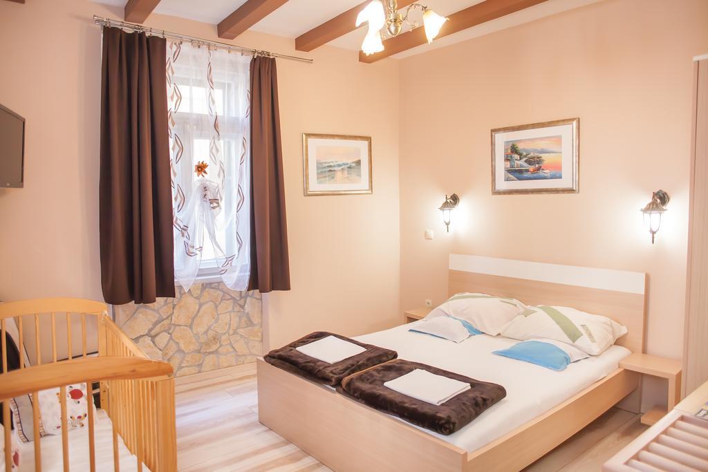 Apartment Barbara - Bojana Σίμπενικ Εξωτερικό φωτογραφία